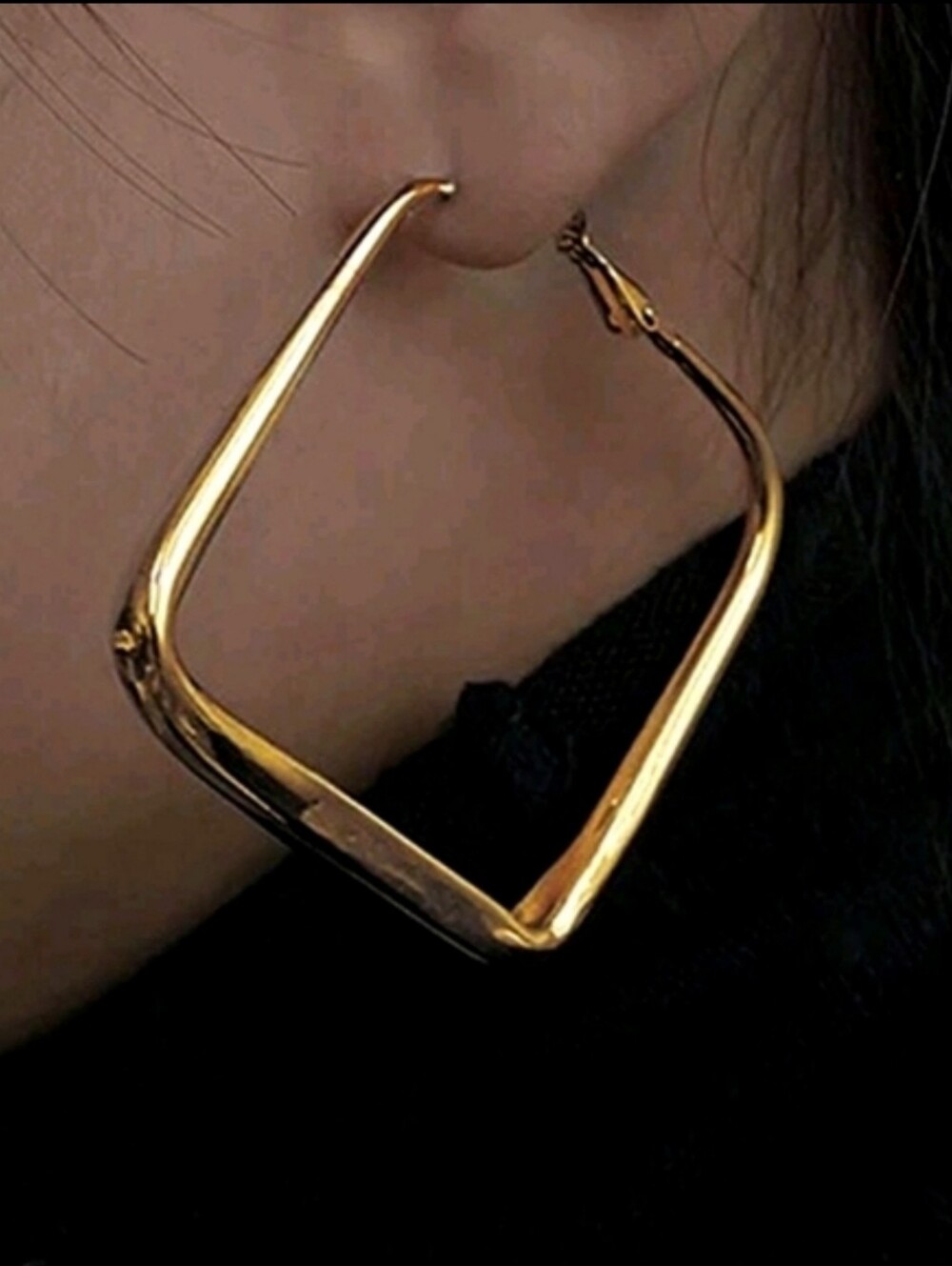 Square Hoops - Picture 2 of 5